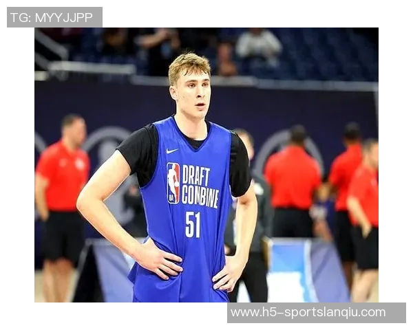 名嘴建议独行侠重建应围绕弗拉格展开其他球员交易需谨慎考虑