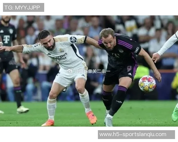 哈曼称赞凯恩为防守做牺牲但希望他专注进球位置 哈曼称赞凯恩为防守做牺牲但希望他专注进球位置