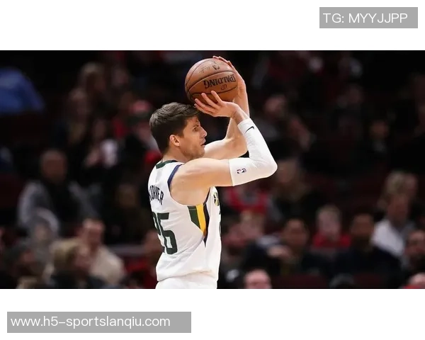 科沃德30分钟狂砍23分14板5助成NBA历史新秀第二人再创佳绩